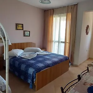 Affittacamere Madani, Durrës